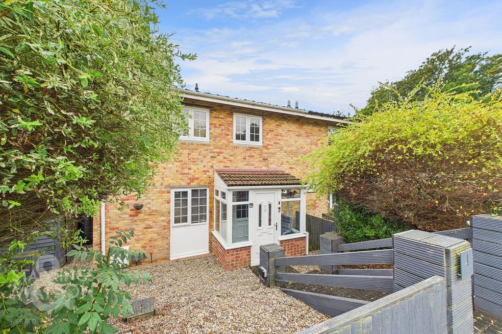 Property photo 3 of 26