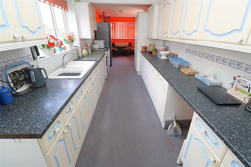Property photo 3 of 29 Img_0404.Jpg