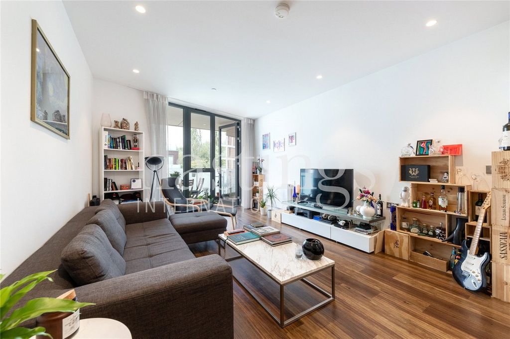 Property photo 3 of 10