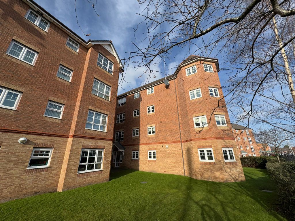 Property photo 2 of 12