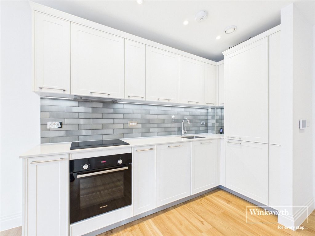 Property photo 3 of 15 Picture No. 28