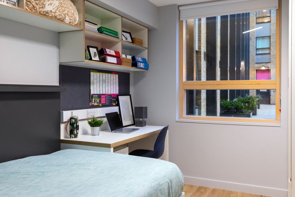 Property photo 2 of 16 7753959.Jpg