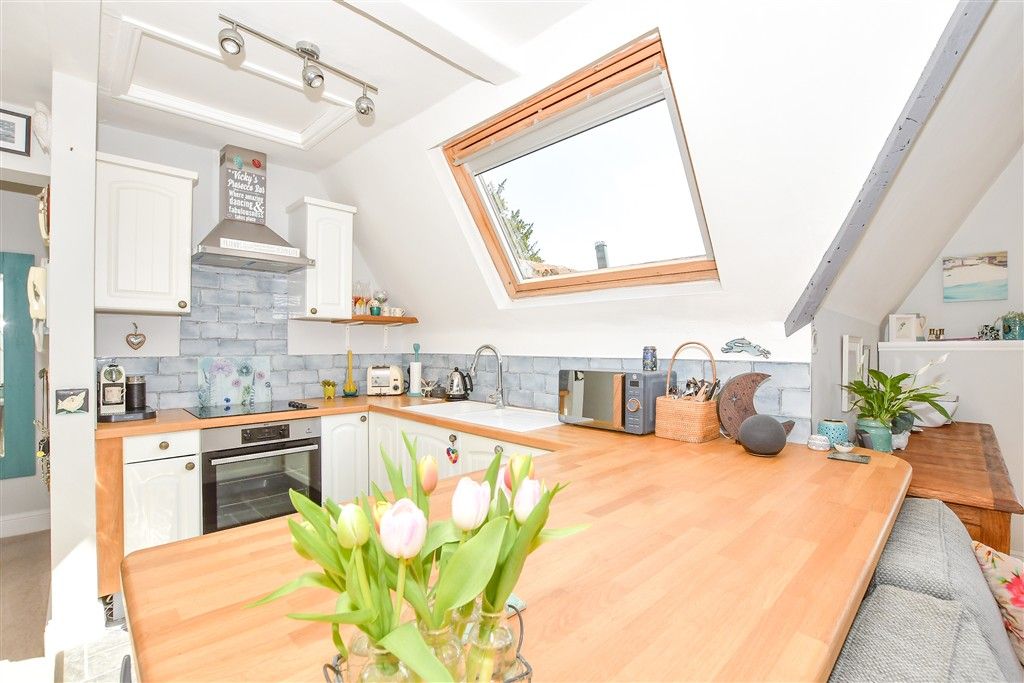 Property photo 2 of 17 Kitchen