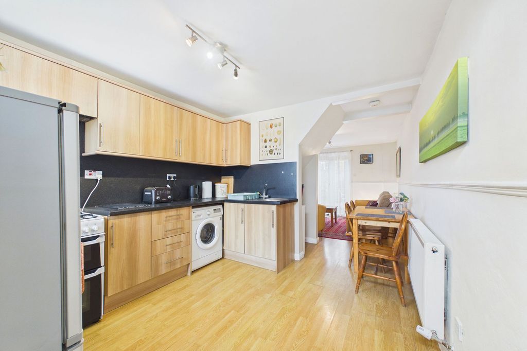 Property photo 2 of 13