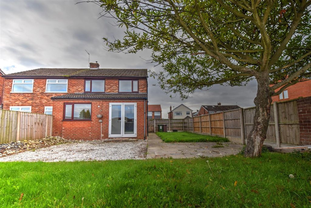 Property photo 3 of 15 Dsc_0533_Interior 3.Jpg