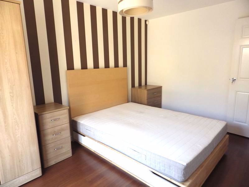 Property photo 2 of 8 Photo 8