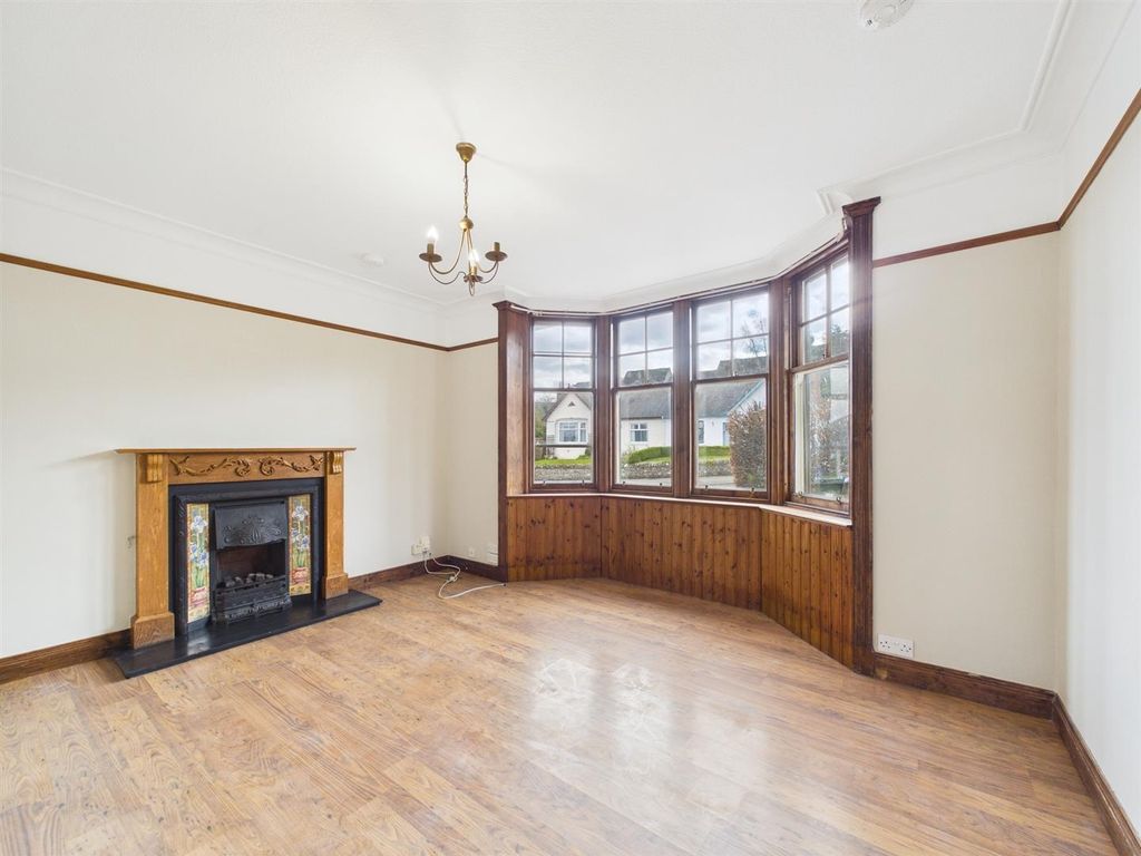 Property photo 2 of 16 Cam01486G0-Pr1031-Still006.Jpg