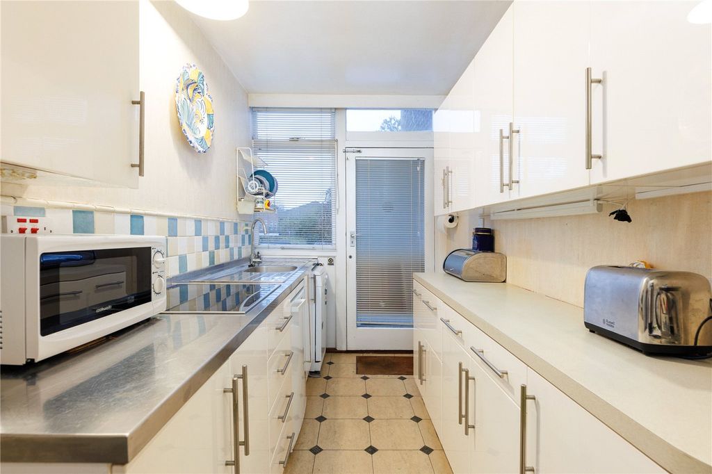 Property photo 2 of 11 Picture No. 09