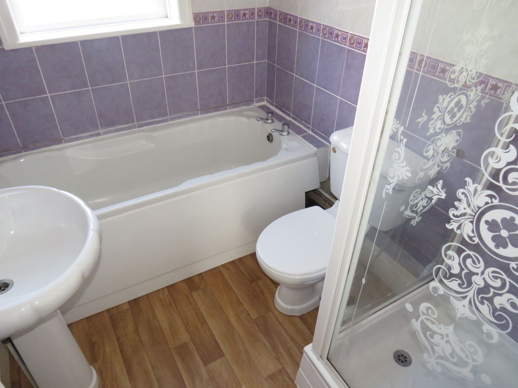 Property photo 3 of 8 Image