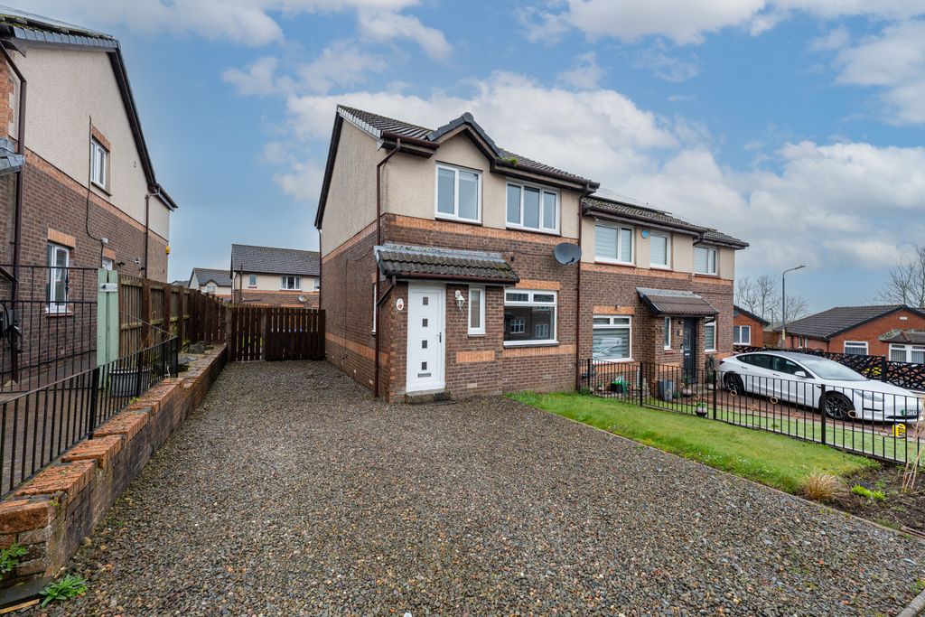 Property photo 2 of 20