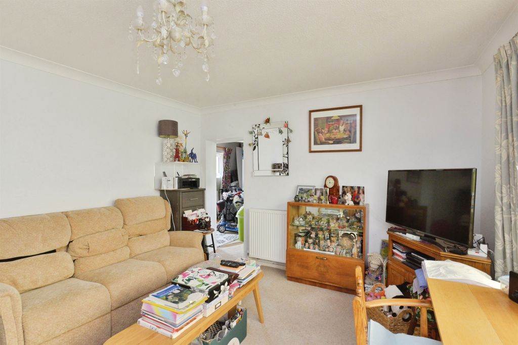 Property photo 2 of 16