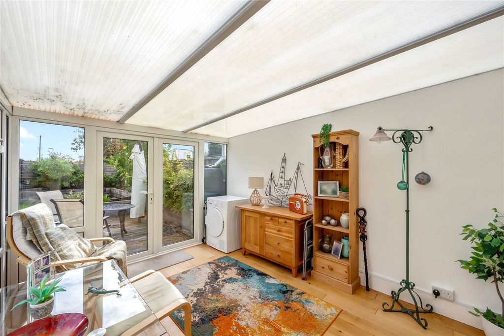 Property photo 3 of 14 Picture No. 14