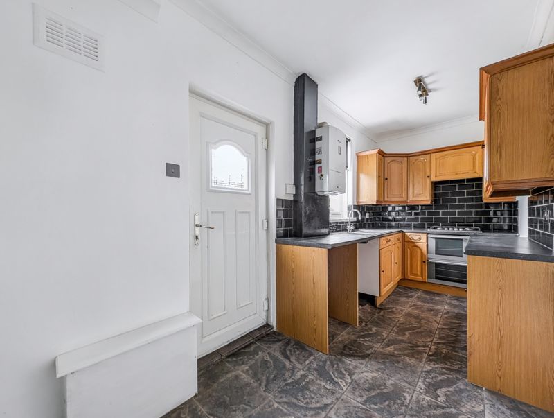 Property photo 3 of 8 Photo 3