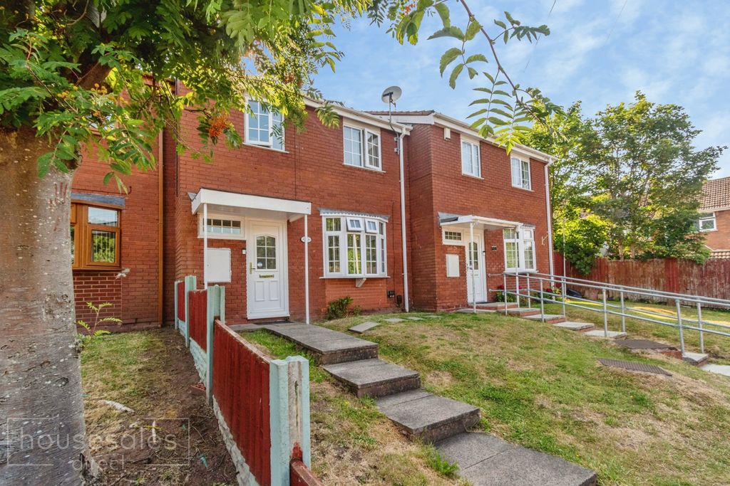 Property photo 1 of 28