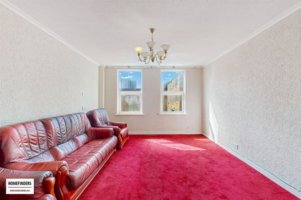 Property photo 3 of 15 Picture No. 08