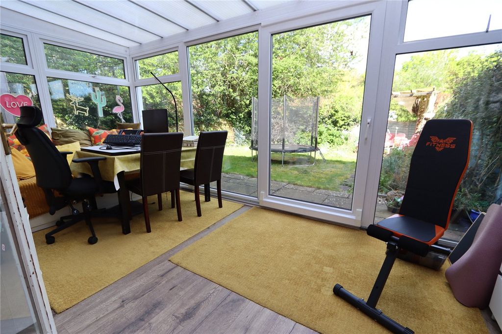 Property photo 2 of 10 Picture No. 02