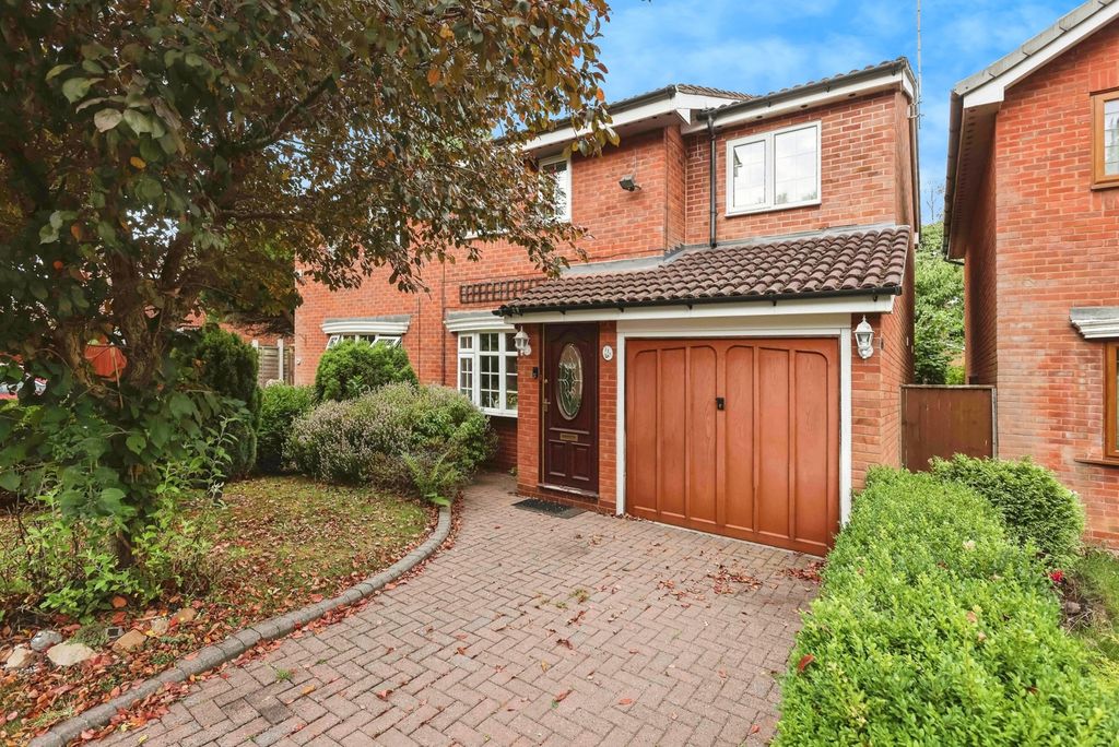 Property photo 1 of 17 Front