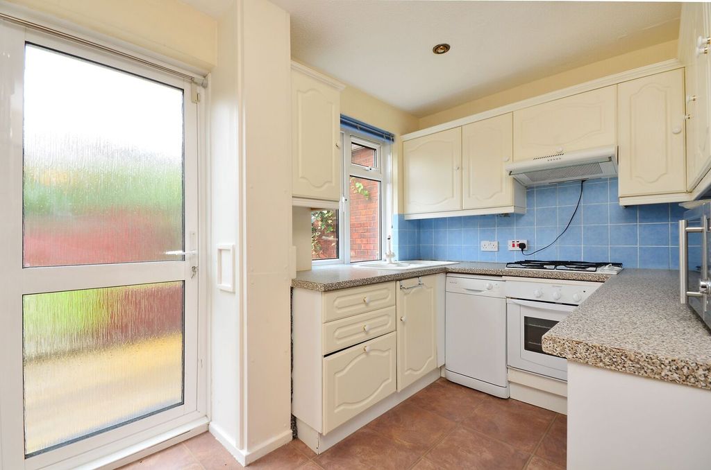 Property photo 2 of 14