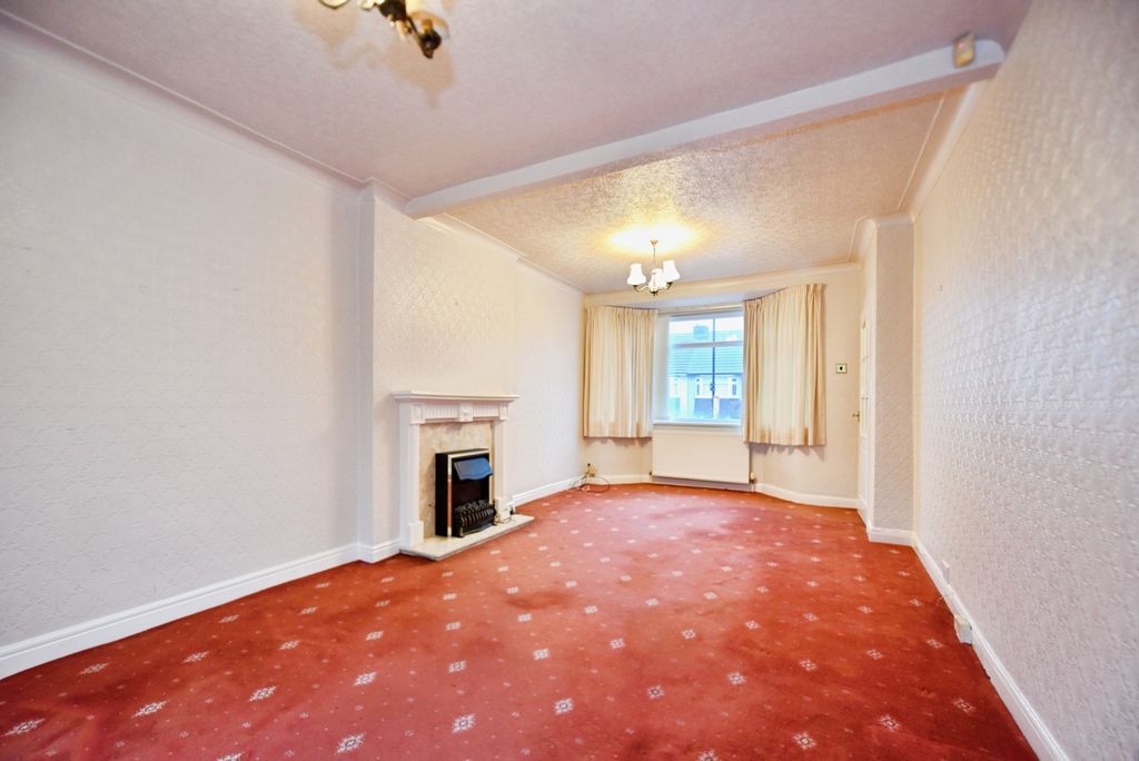 Property photo 2 of 18 Pbox-Img.Jpg