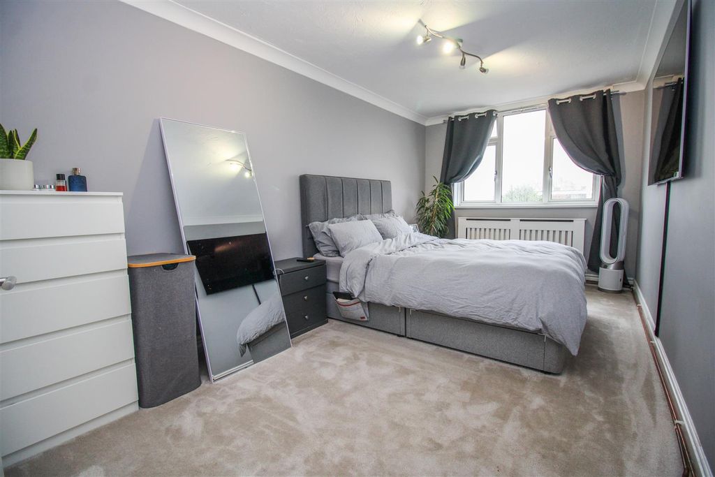 Property photo 3 of 6 Img_0661.Jpg