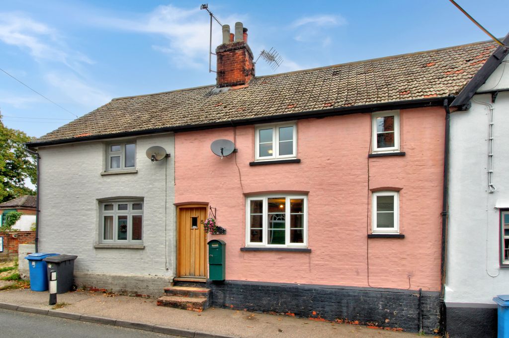 Property photo 1 of 15 Front