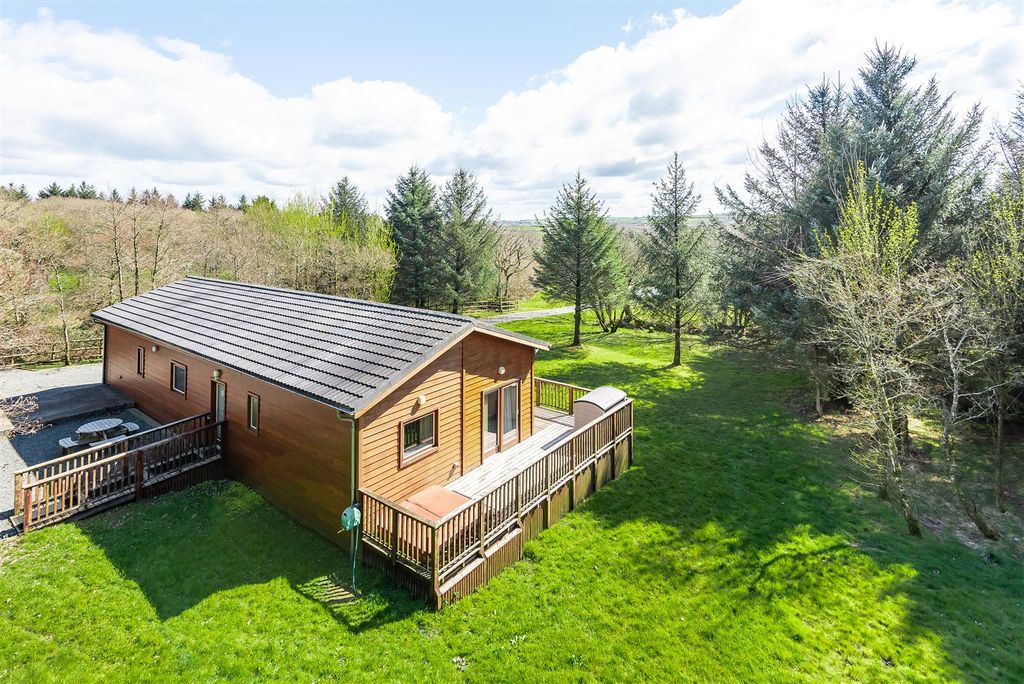 Property photo 1 of 26 9