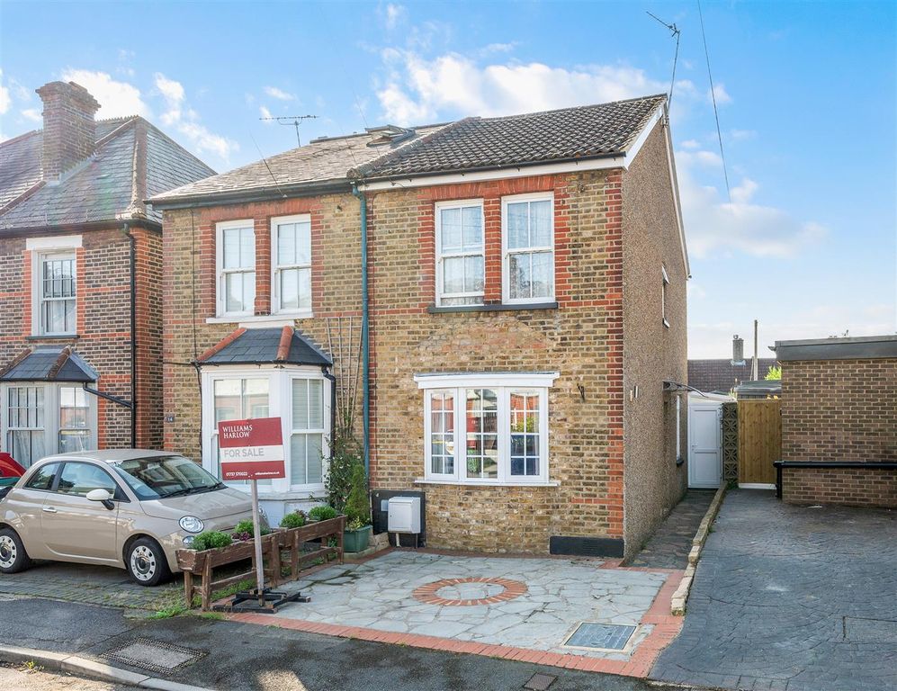 Property photo 1 of 21 Ferndale Road, 16- (1).Jpg