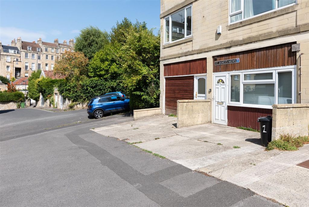 Property photo 1 of 13 2 St James’S Street, Bath BA1 2Pt-2.Jpg