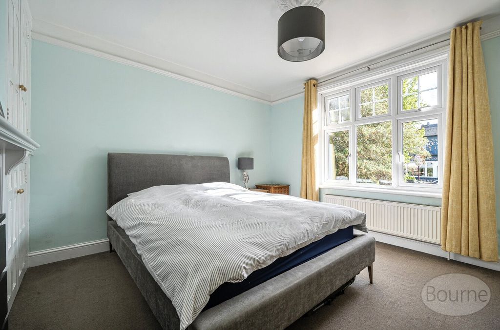 Additional image 5 of 2 bed flat for saleForest Road, Liss, Hampshire GU33