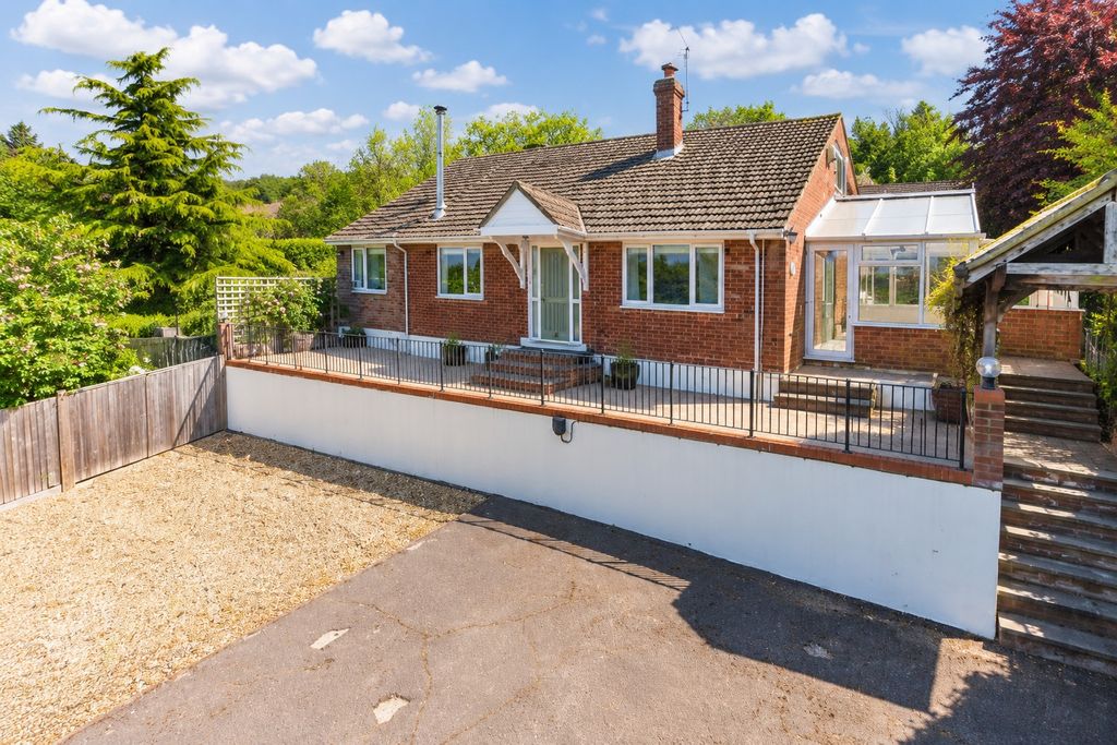 Property photo 1 of 25