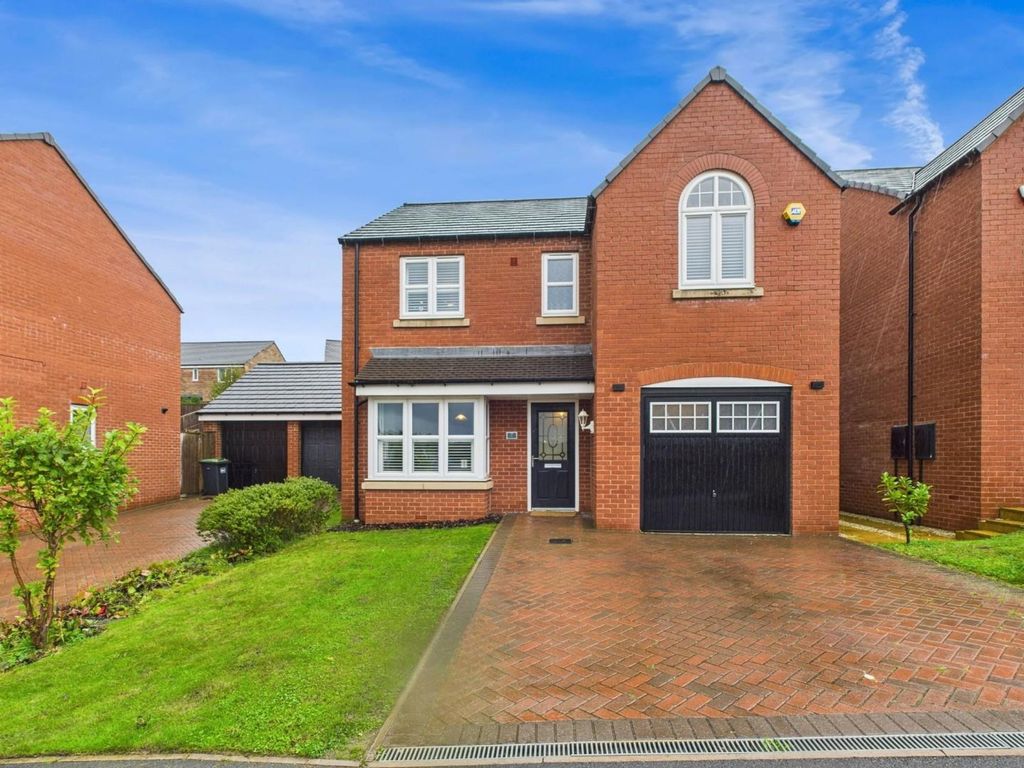 Property photo 1 of 24 Outside/Parking