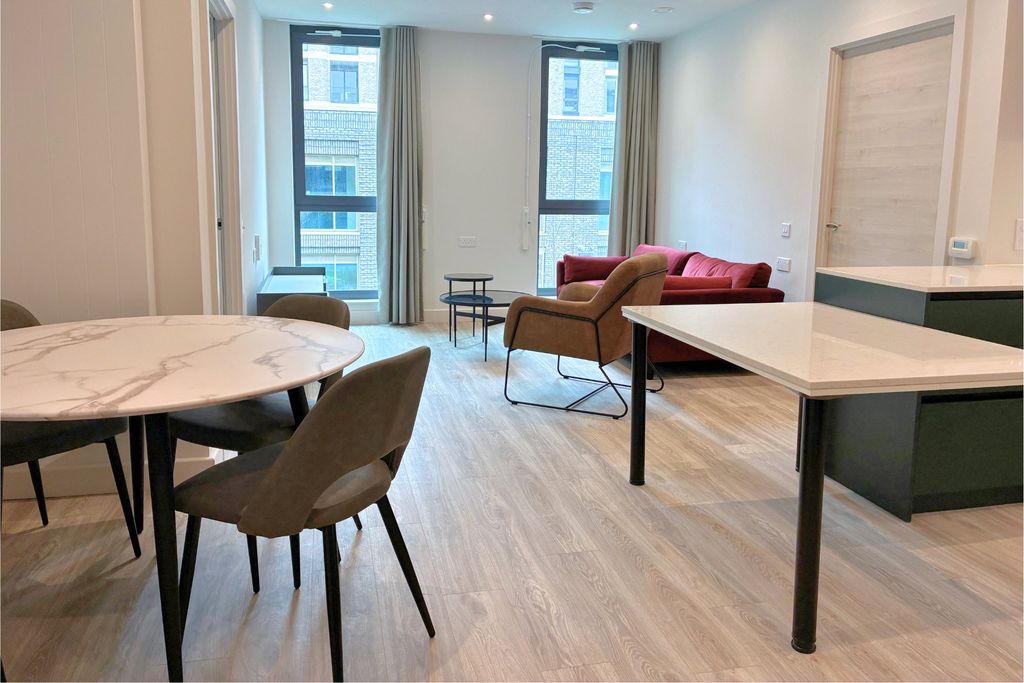 Property photo 1 of 17 Kitchen/Living/Diner