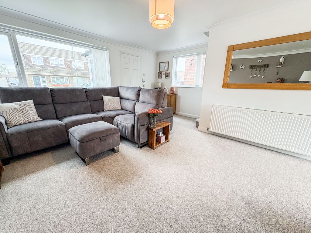 Property photo 2 of 14 Photo 8