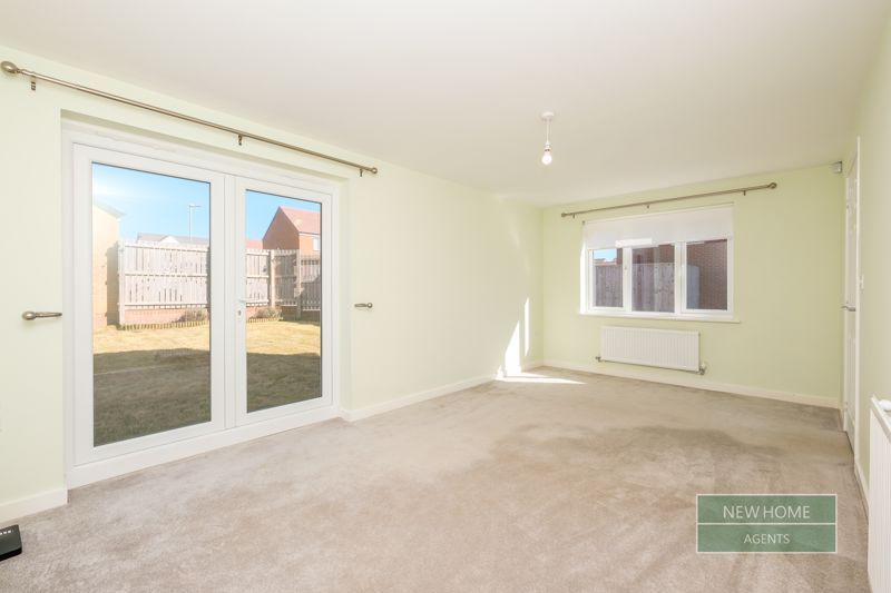 Property photo 2 of 41 Photo 25