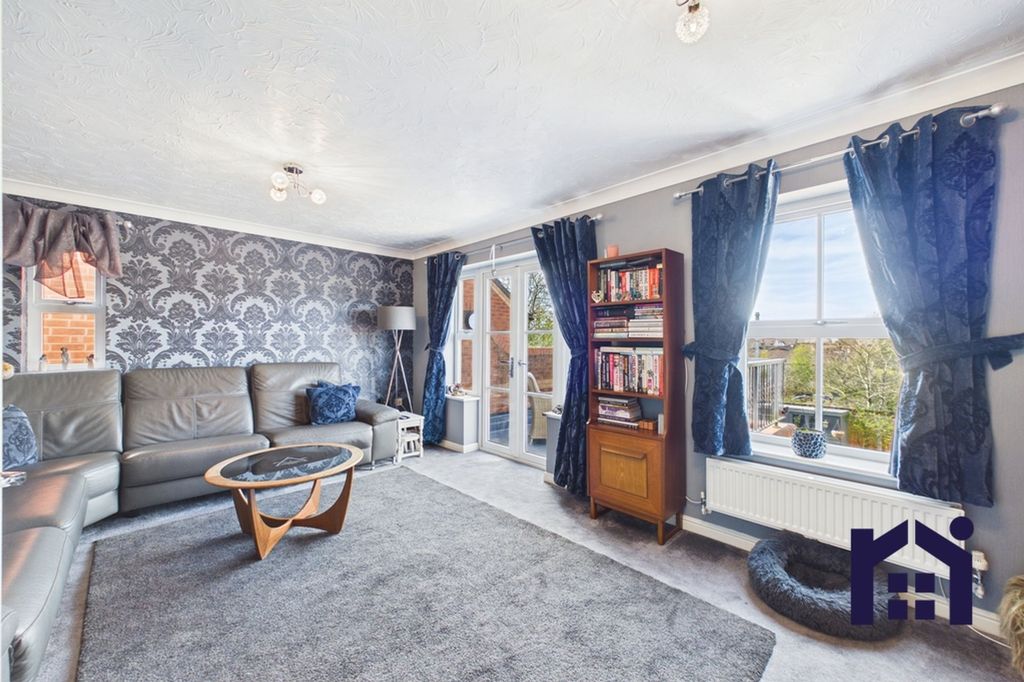 Property photo 2 of 29 Living Room