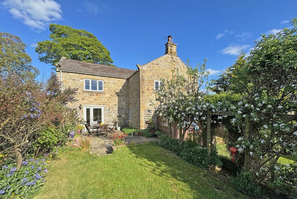 Property photo 1 of 31