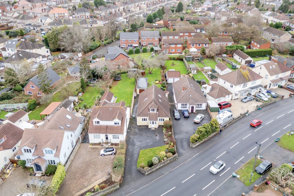 Property photo 1 of 35 1