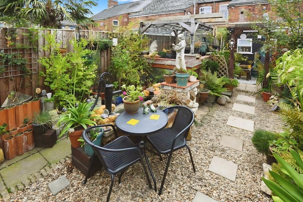 Property photo 2 of 12 Photo 2