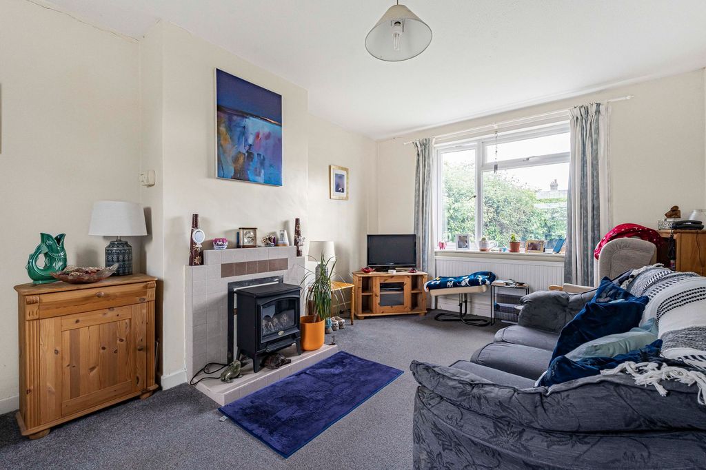 Property photo 2 of 15