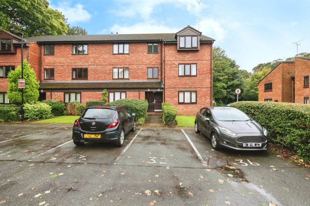 Property photo 1 of 11