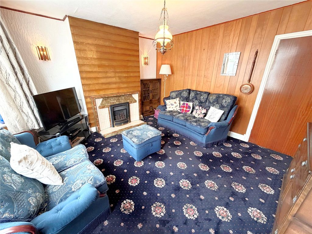 Property photo 3 of 21 Picture No. 05