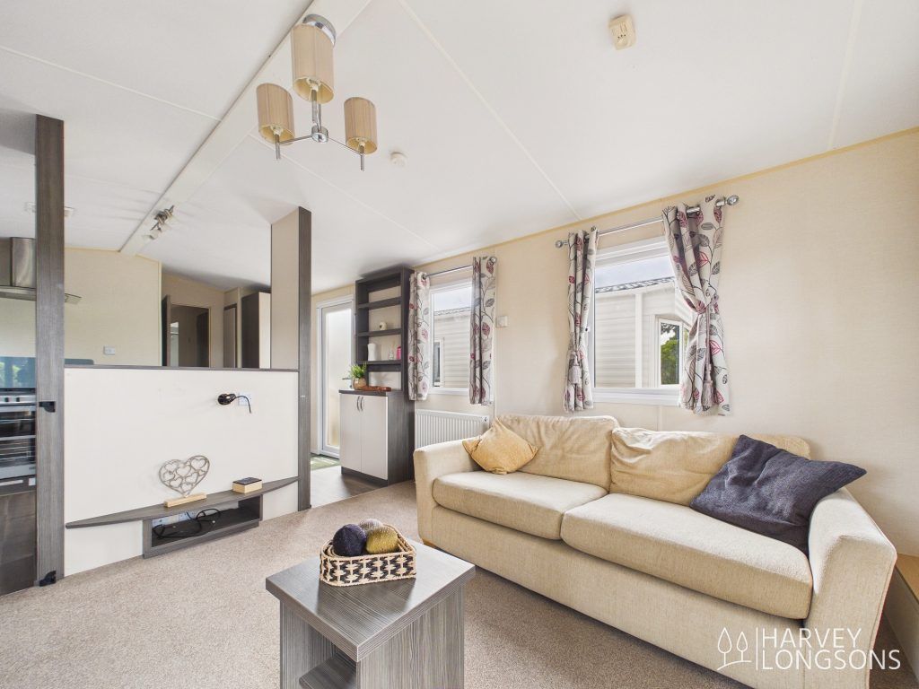 Property photo 2 of 16 2015 Regal Henley Malvern View Open Plan Lounge