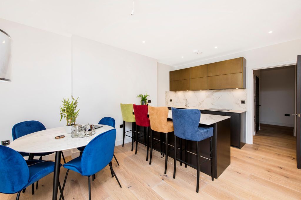 Property photo 3 of 6 Image