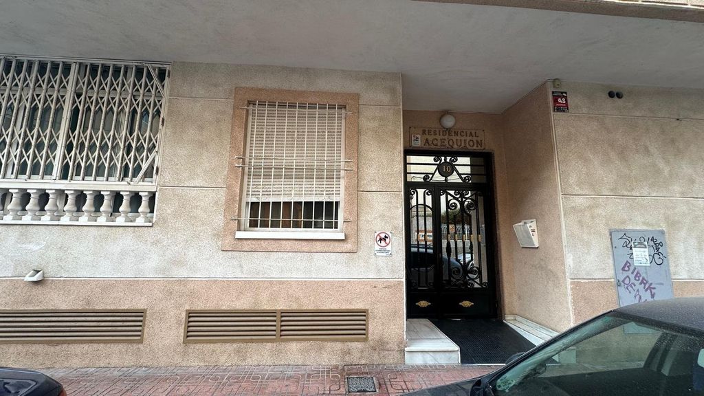 Property photo 3 of 39