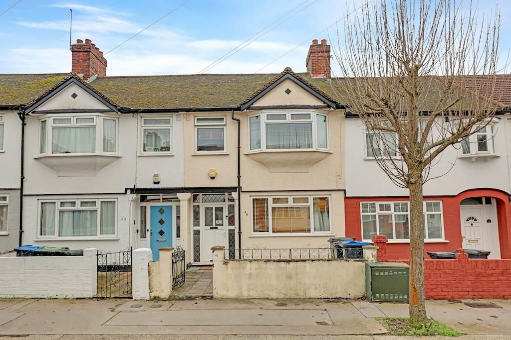 Property photo 1 of 15 01-9470Jhvxl  - 46 Waverley Road - 31-Small (1).Jp