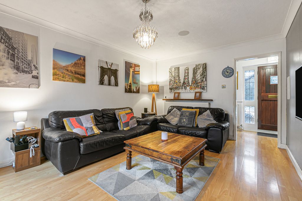 Property photo 2 of 32 Reception Room