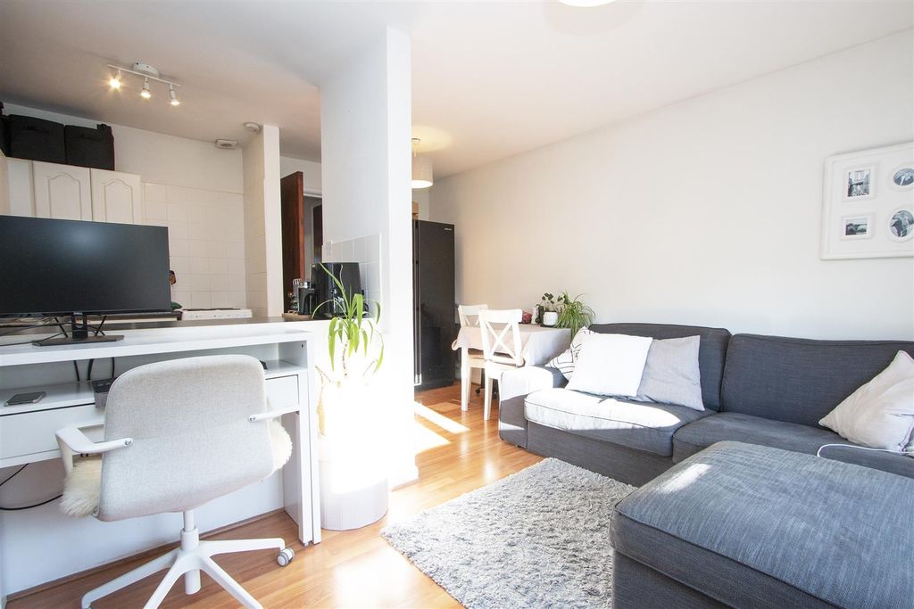 Property photo 2 of 7 10 Limetree Walk Reception 3.Jpg