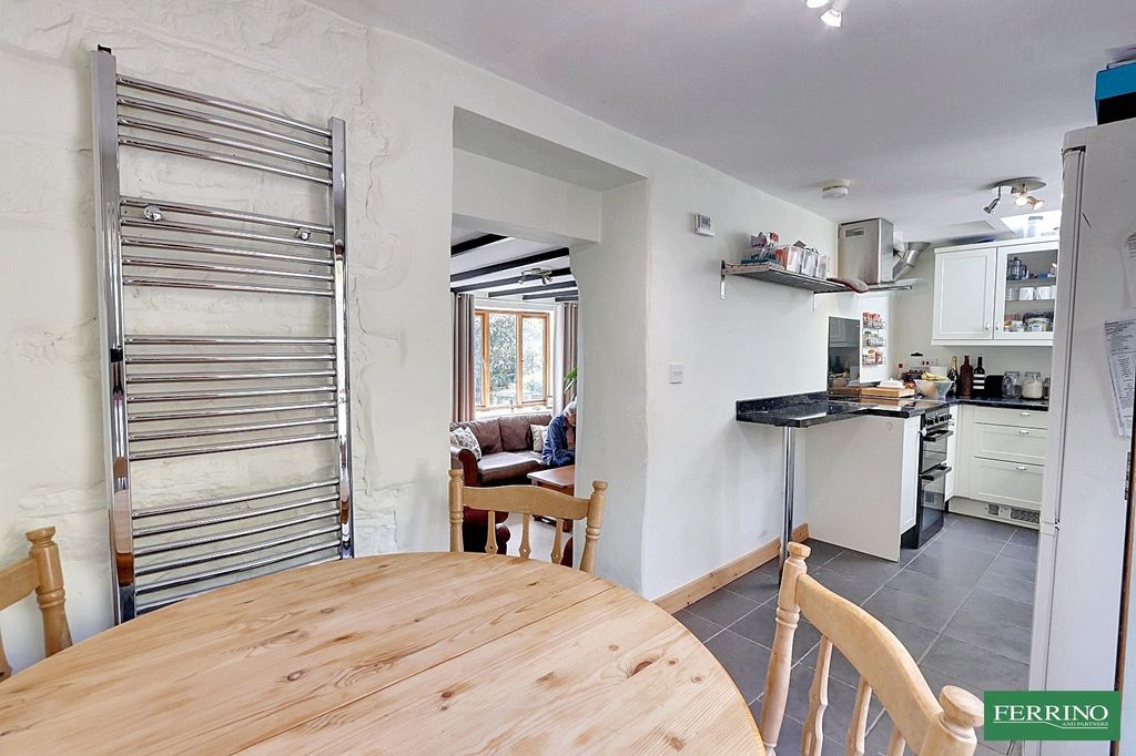 Property photo 3 of 21 Kitchen Breakfast Room