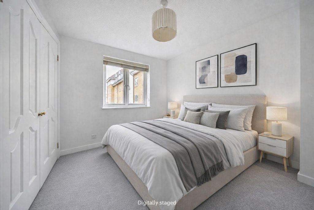 Property photo 3 of 15 Picture No. 30