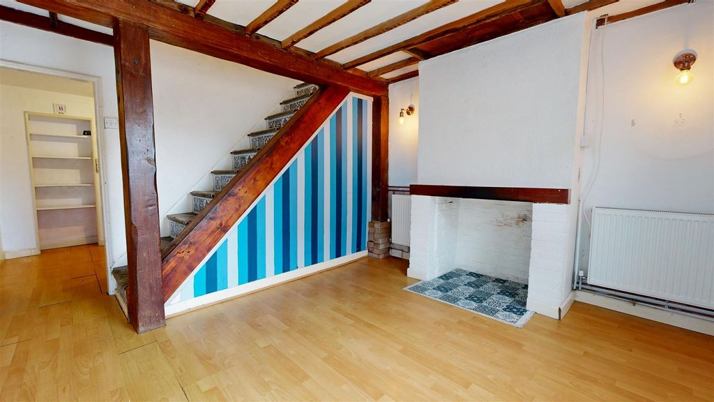 Property photo 3 of 10 Lounge Pic 2.Jpg